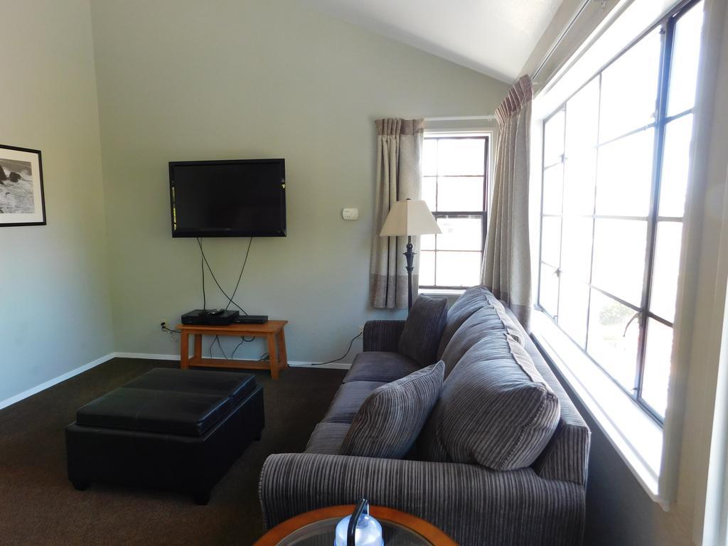 Pine Acres Lodge Pacific Grove Eksteriør bilde